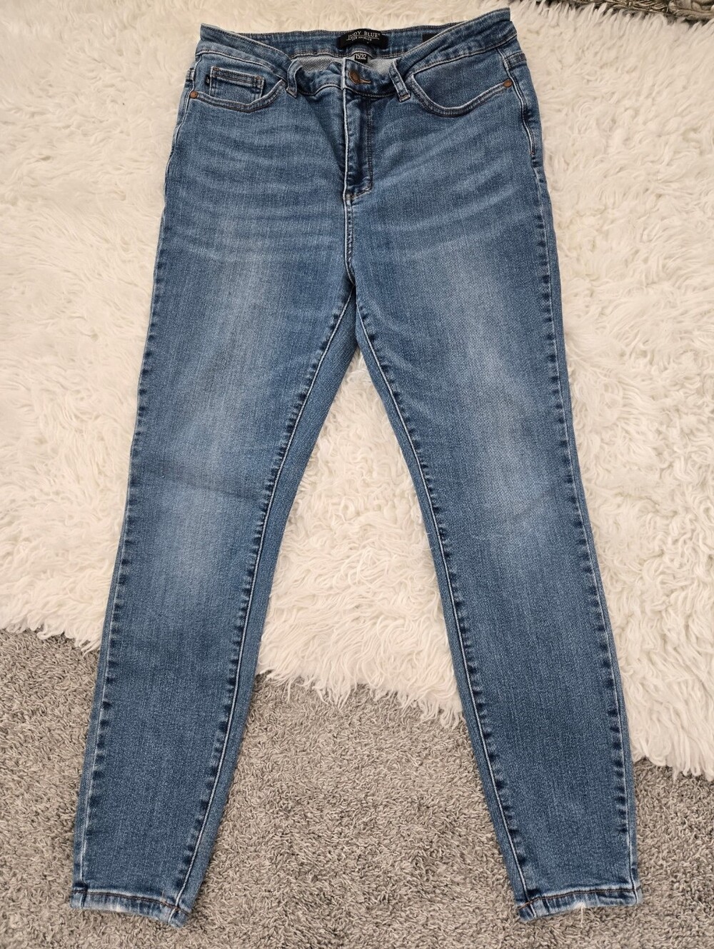 Judy Blue Skinny Fit Jeans. Size 32